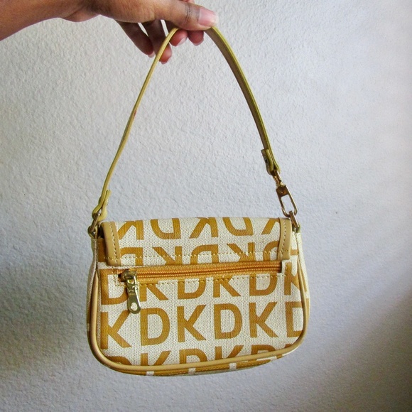 Y2k Logo Purse - Picture 3 of 4